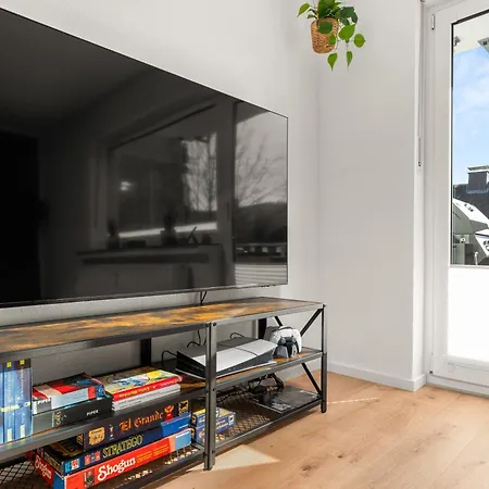 Somerset - 2 Whg In Einem Haus, Max 10 Pers, Bbq, Balkon, Ps5 باد برلبورغ