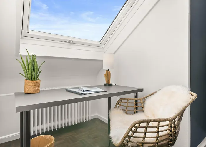 Somerset - 2 Whg In Einem Haus, Max 10 Pers, Bbq, Balkon, Ps5 Lejlighed Bad Berleburg